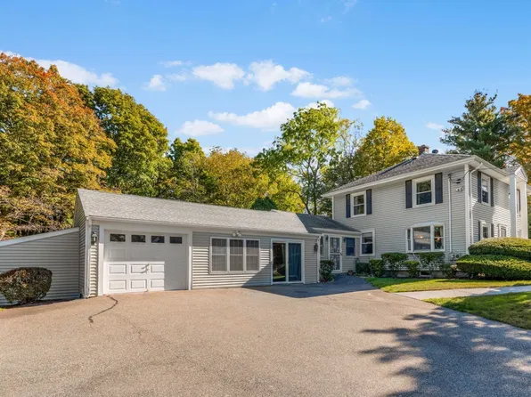 548 Plymouth St, East Bridgewater, MA 02333