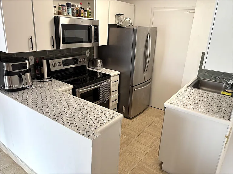 11111 Biscayne Blvd #6H — Photo 4