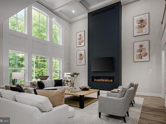 4th image of 3500 Brazier Ln