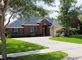 2828 Creek Bend Dr, Friendswood, TX 77546
