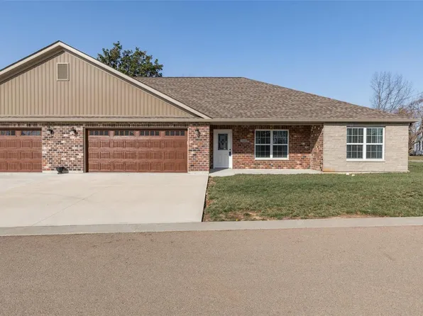 546 Windsor Ln, Farmington, MO 63640