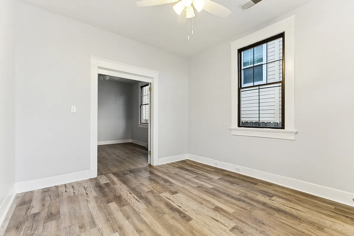 Building Photo - 2714 Cambronne St