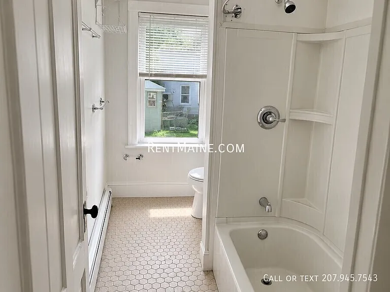 8 Linden St — Photo 19