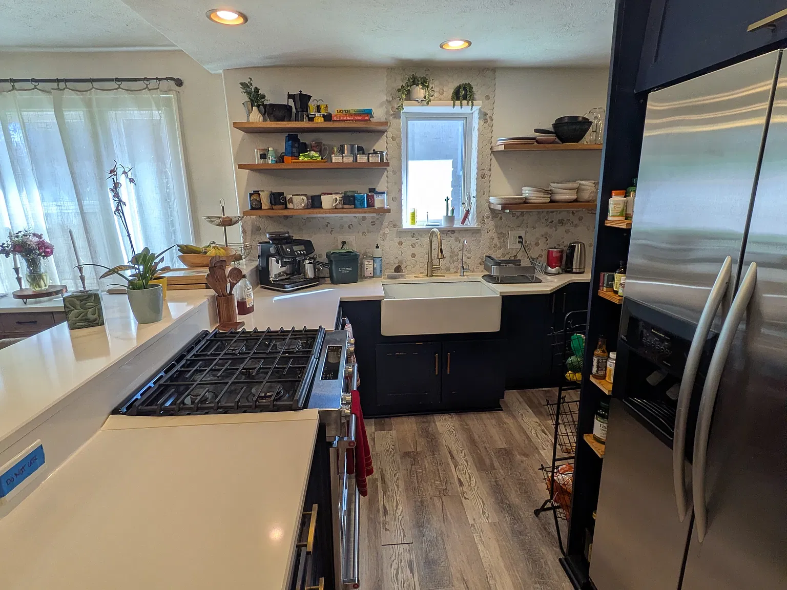 3 bed, 1822 sqft, $3,000 — Photo 3