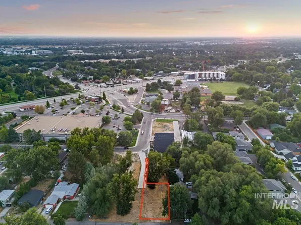 2308 N 35th St, Boise, ID 83703