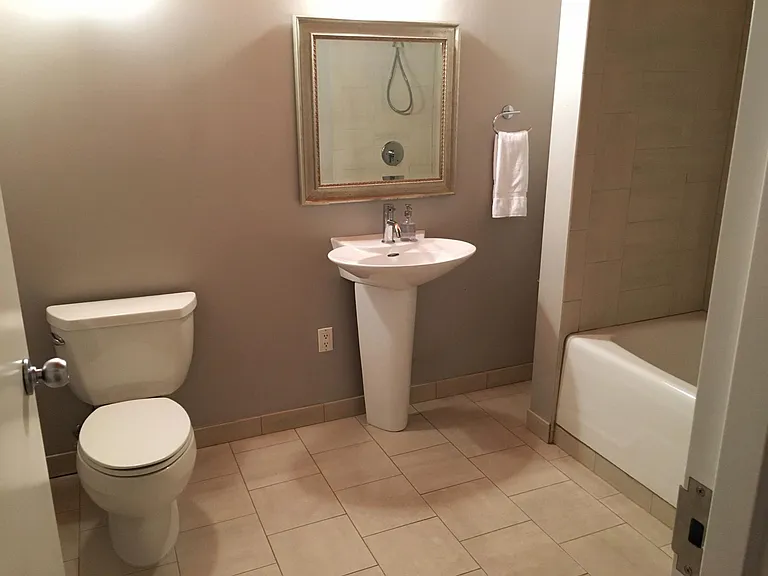 290 Pleasant St #217 — Photo 10