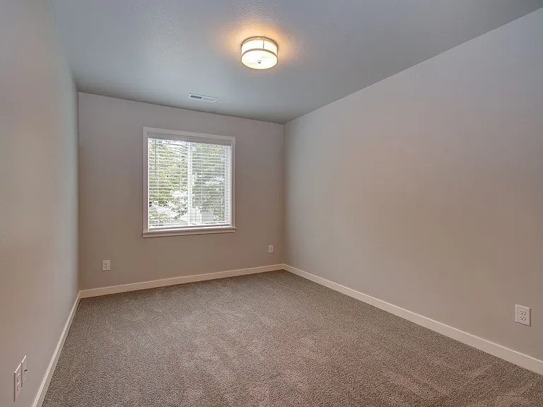 12029 SE 5th St — Photo 15