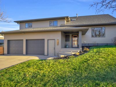 1106 W 40th St, Kearney, NE, 68845