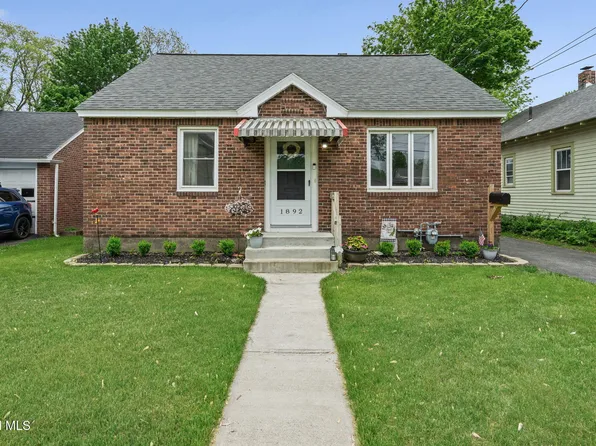 1892 Broad Street, Schenectady, NY 12306