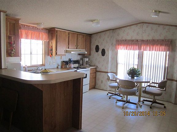3rd image of 13309 E 49th Dr
