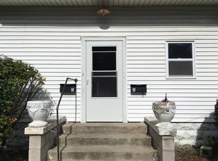 319 N McKinley Ave APT 2, Rensselaer, IN 47978