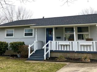 615 Gary Dr, Hubbard, OH