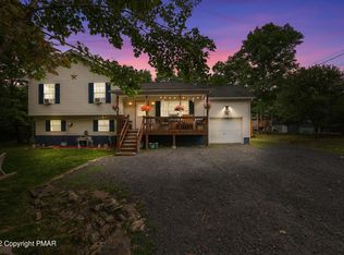 199 Magic Mountain Rd, Henryville, PA 18332