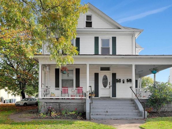 213 Chester St APT 3