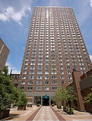 Sold by Crown Realty Group | media 24