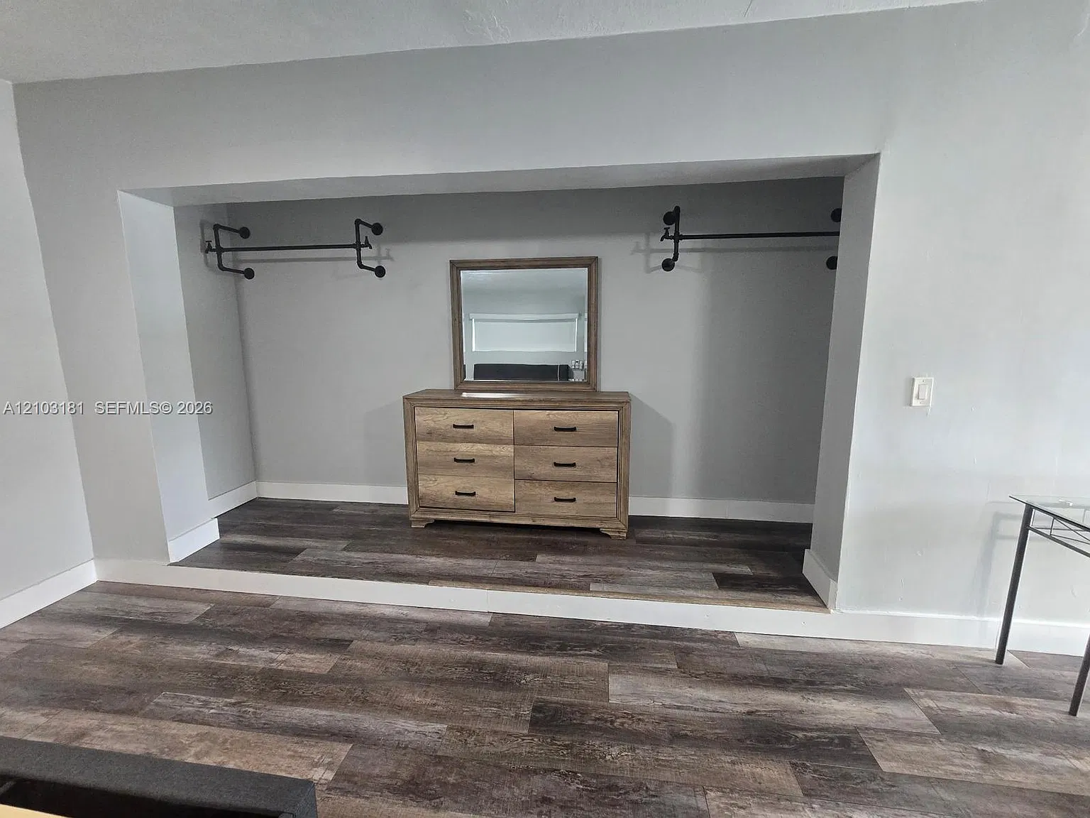 Windward Heights No 2 — Photo 2