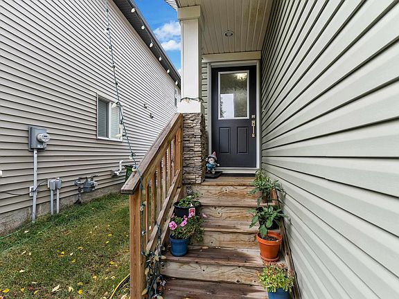 3rd image of 1208 33a St NW