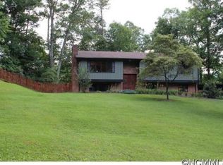 6 Coke Candler Ln, Candler, NC 28715