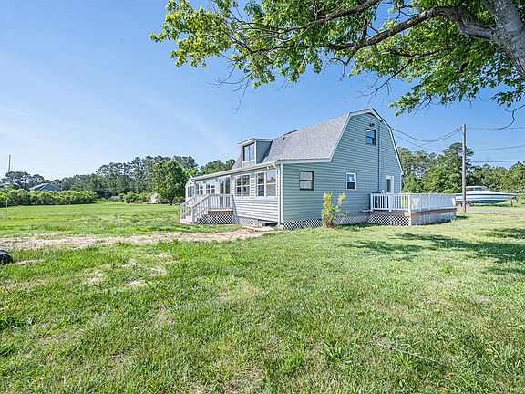 4th image of 47 Haislip Ln