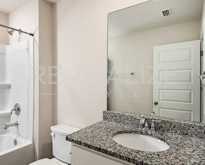 21962 Aleutian Ave — Photo 16