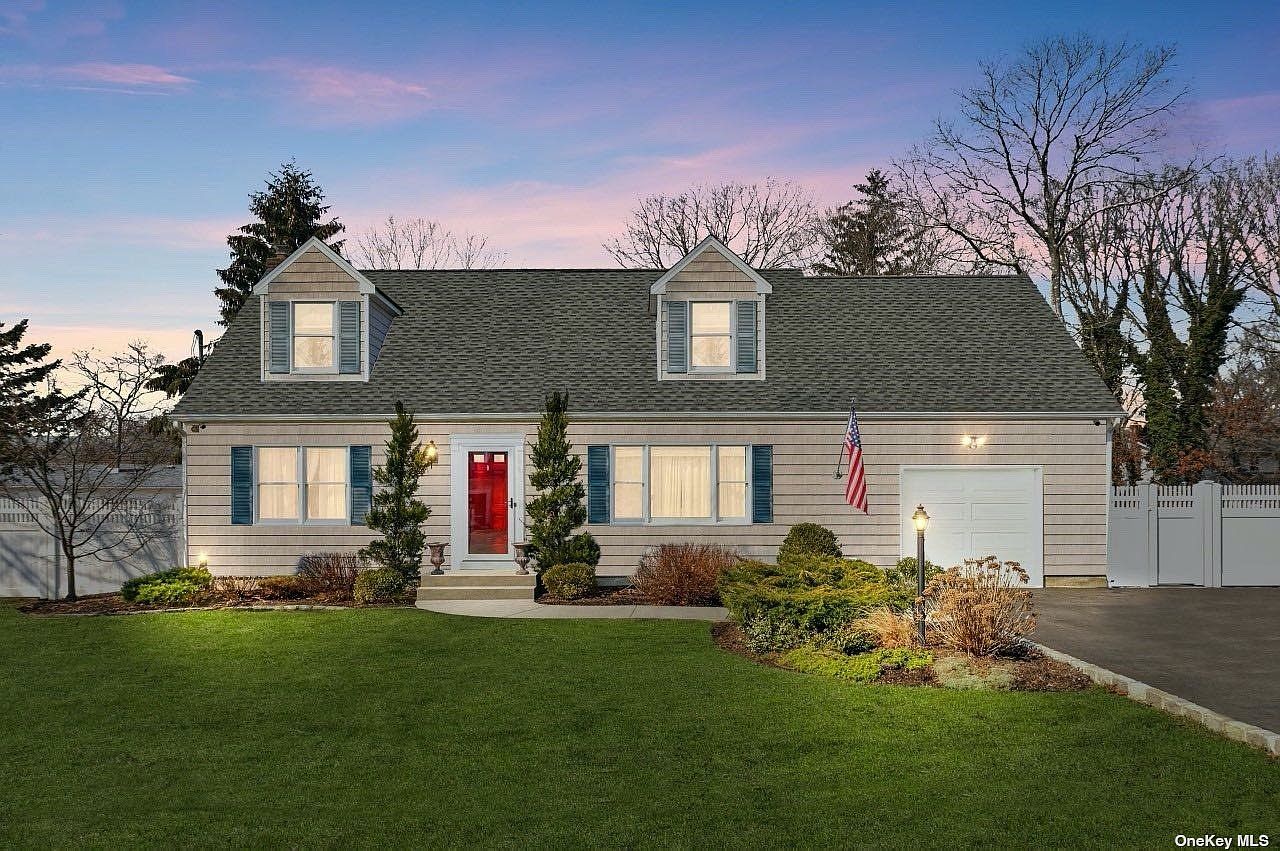 357 Carnation Drive, Shirley, NY 11967 Zillow