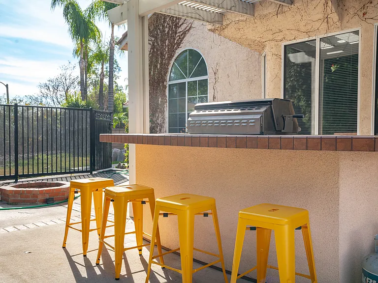 28832 Harwick Dr — Photo 44