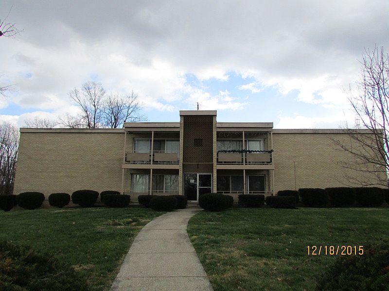 1st image of 214 Park Ave APT 1