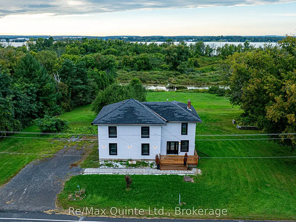 2242 County Road 3 Rd