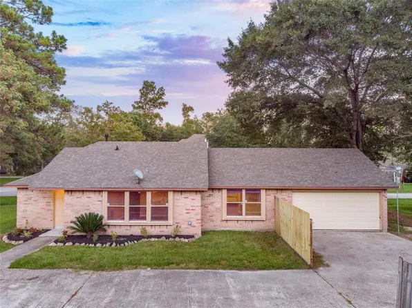 3207 Indian Mound Trl, Crosby, TX 77532