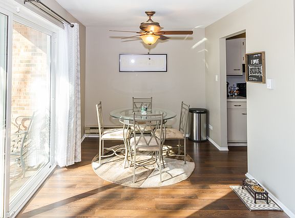 5th image of 9721 S Keeler Ave APT 203