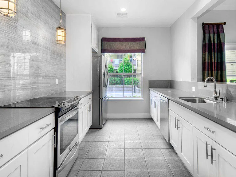 Clubhouse with Demonstration Kitchen