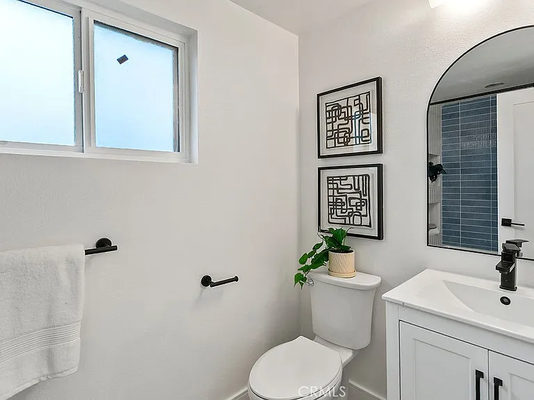 6091 Navajo Rd — Photo 22