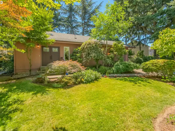 9002 SE Tenino St, Portland, OR 97266