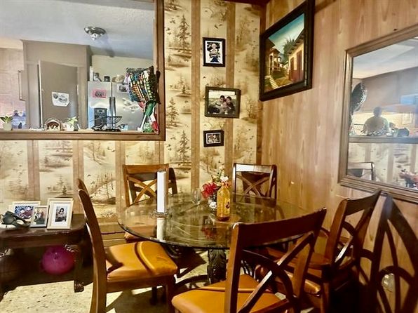 laredo-texas-250998183 picture