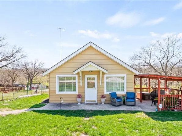 4963 Silver Ave, Kansas City, KS 66106