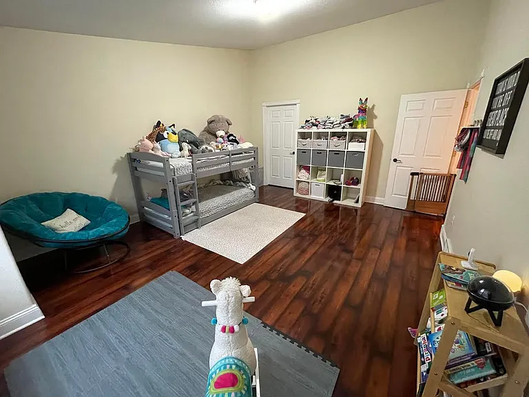 320 Jennifer Ln — Photo 19