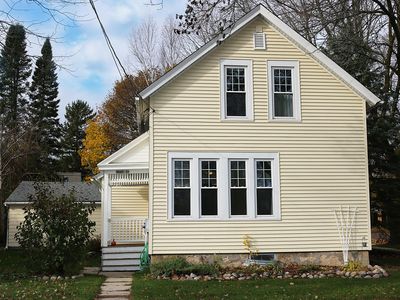 W60N641 Jefferson Ave, Cedarburg, WI, 53012