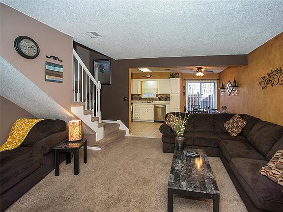 5th image of 5933 NE Moonstone Dr