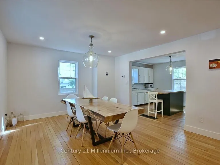 85 Glenwood Dr — Photo 13