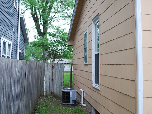 Left side of the House