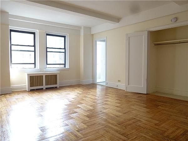 1st image of 237 E 20th St APT 3G