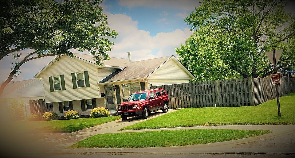 1st image of 4429 S Churchill Dr