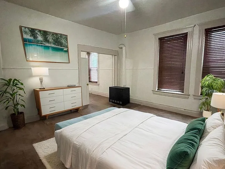 207 Midway Ave — Photo 33