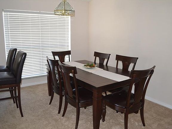 5th image of 478 Canary Island Cir