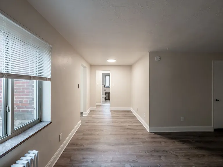 219 Lincoln Ave — Photo 6
