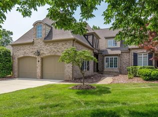 15 Creswell Ct, Greensboro, NC 27407