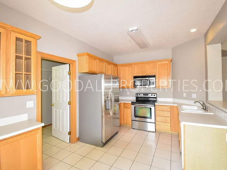 6200 Ep True Pkwy #128 — Photo 2