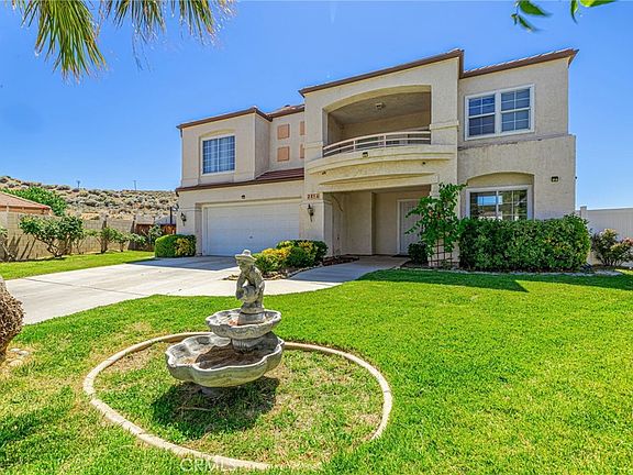 3rd image of 2856 Cloverdale Ct