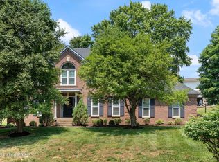 7203 Trail Ridge Ct, Louisville, KY 40241