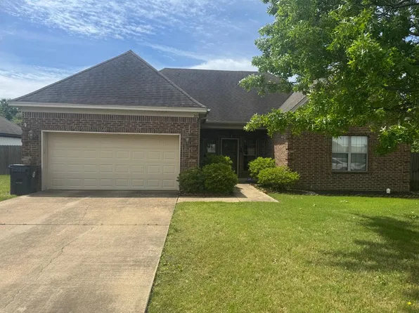 243 Whispering Wind Cir, Marion, AR 72364